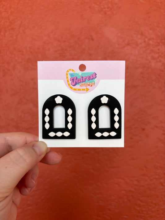 Nicho Earrings
